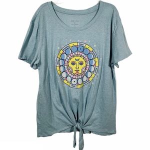 NWT Zoe + Liv moon tshirt
